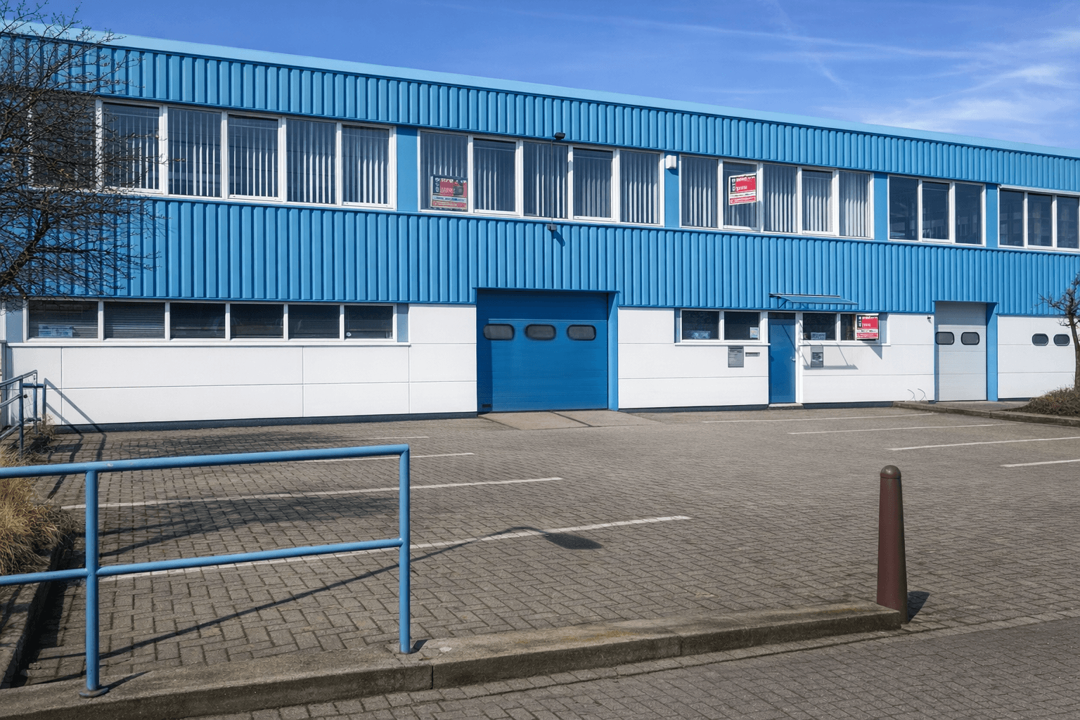 Afbeelding voor: De kracht van één systeem voor de buitenzijde van dit bedrijfspand