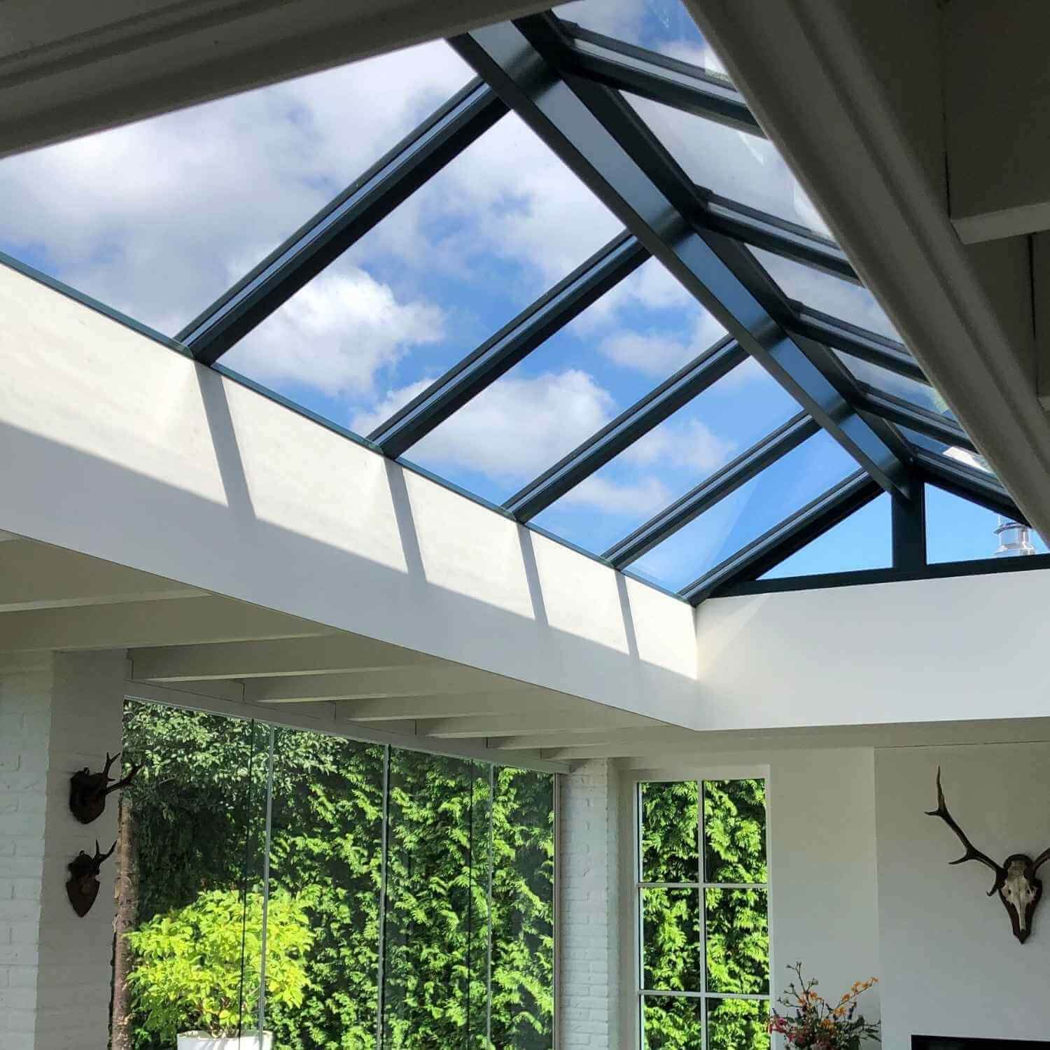 Afbeelding voor: Jaeger Aqua Sonnenschutzlack: warmtewerende coating voor serres, lichtstraten en dakramen
